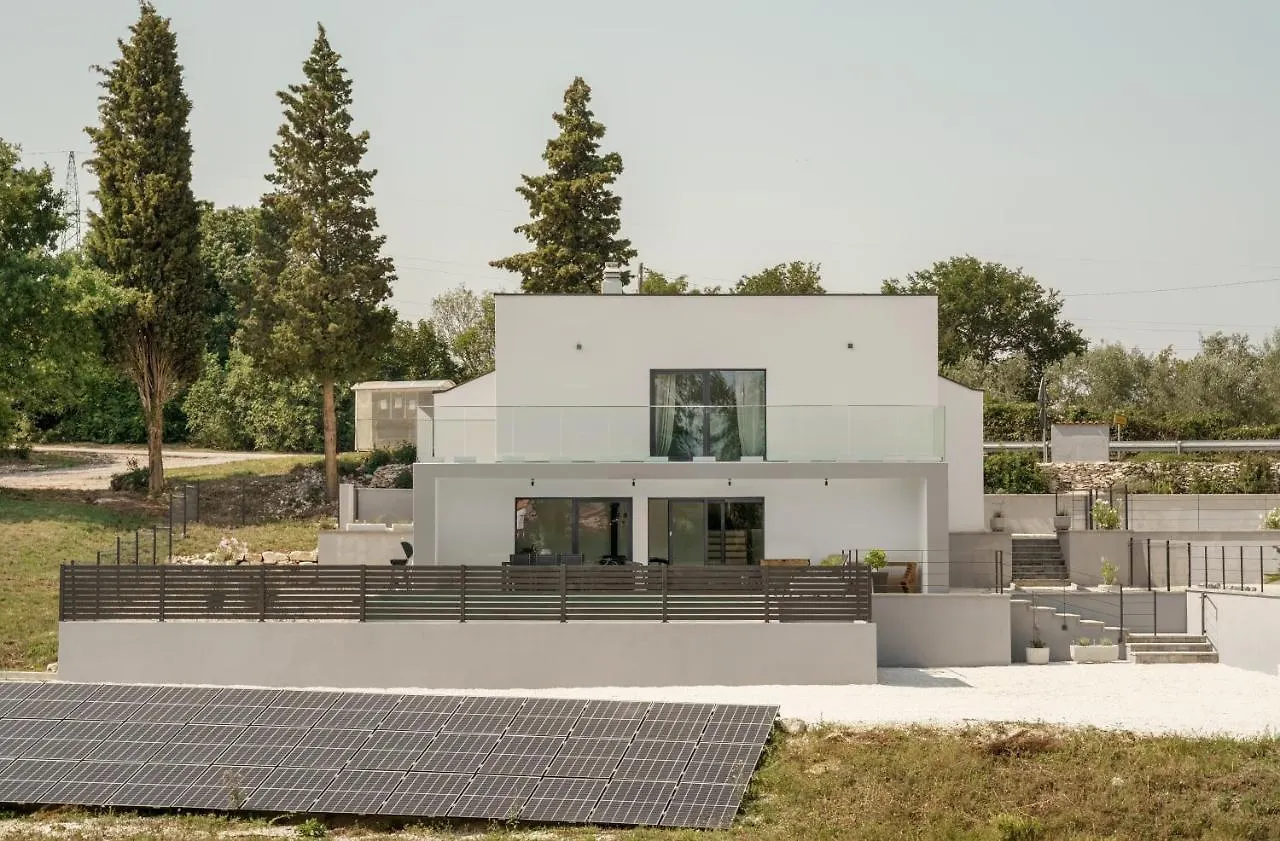 Villa Kalu 2 Filipana